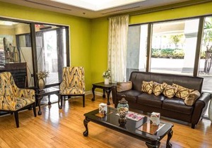 Quality Inn & Suites near Six Flags - Austell