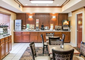 Quality Inn & Suites Niles