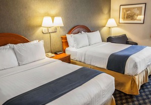 Quality Inn & Suites St Charles