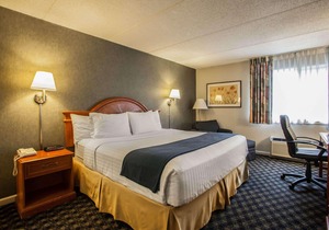 Quality Inn & Suites St Charles