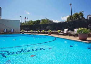 Radisson Hotel New Rochelle