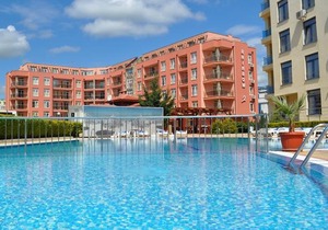 Rainbow Aparthotel