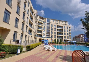 Rainbow Aparthotel