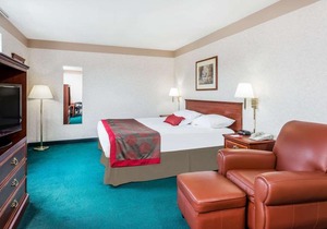 Ramada by Wyndham Strasburg Dover