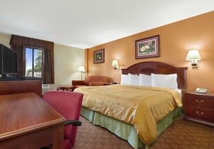 Ramada Limited - Columbia
