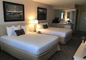 RARE FIND! TWO COMFY UNITS FOR 8, SAUNA, POOL