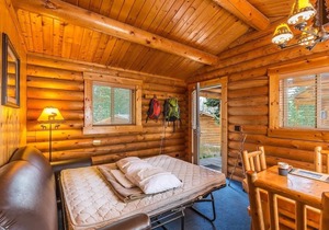 Rare Find! Two Convenient Units, Close to Attractions, Free Parking