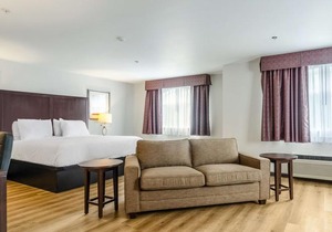 Red Lion Inn & Suites Des Moines