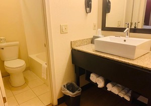 Red Roof Inn