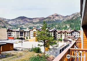 Red Wolf Lodge at Squaw Valley