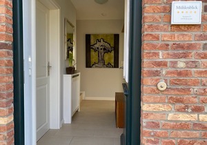 "Relax at Haus Mühlenblick: Your dream vacation at the North Sea!"