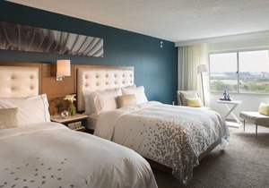 Renaissance Meadowlands Hotel