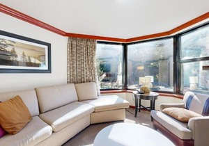 Resort at Squaw Creek's 521 & 523