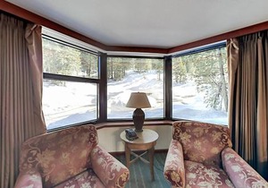 Resort at Squaw Creek's 319