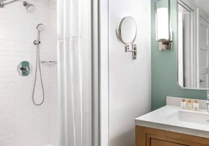Resort Beach Stay w/ Pool, Tennis and More!