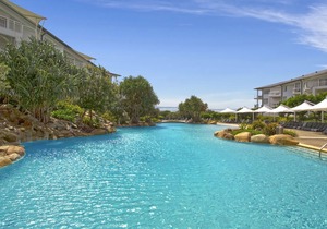 RESORT ON THE BEACH 4118/19