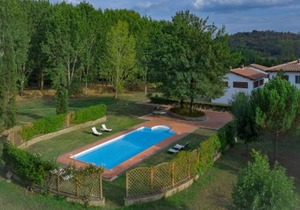 Restful Holiday Home in Reggello with Swimming Pool