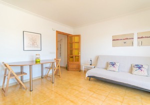 Riandgo - Two Bedroom Apartment, Sleeps 4