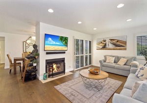 Ritz Pointe Condo w/ AC, gated, walk to Beach!