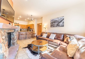 River Run Condo w/Private Balcony & Mountain Views, Short Walk to Base Area!