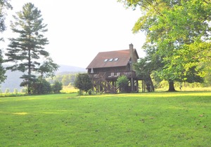 River Valley Cabin