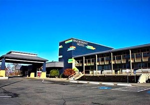 Riverfront Hotel; SureStay Collection by Best Western