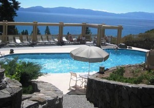Rocky Ridge #28: 3 BR, 2 BA Condominium in Tahoe City, Sleeps 6