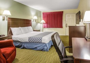 Rodeway Inn Groton