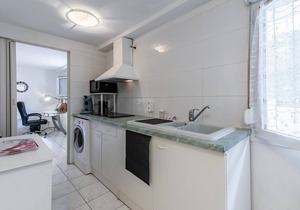 Roman T3 RDC - Two Bedroom Apartment, Sleeps 4