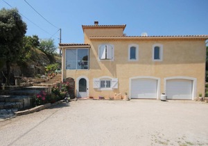 Rona, Comfortable house with views of the Rhone