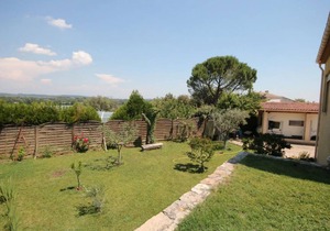 Rona, Comfortable house with views of the Rhone