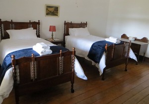Roode Bloem Farm House