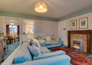 Rookery Nook - Two Bedroom House, Sleeps 5