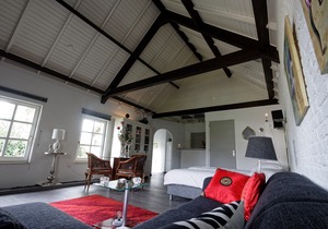 Room to Rent with Own Entrance, Living Room and Bathroom
