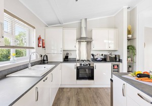 Rose Lodge, 21 Roadford Lake Lodges