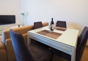 Royal Gardens Luxury Apartments - 34 rooms