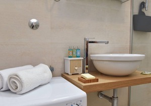 Royal Gardens Luxury Apartments - 37