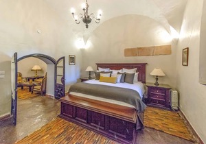 Royal Silver Inn Standard Single Room I