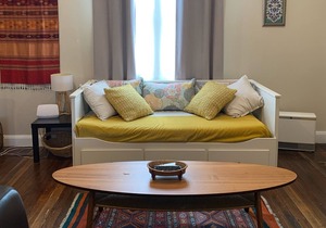 Ruby's Place Hunter Valley - bottle of wine for winter bookings