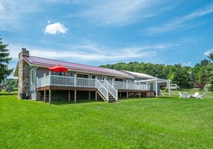 Runnin' Down a Dream: Nearby Lake Access, Dog Friendly w/ Hot Tub