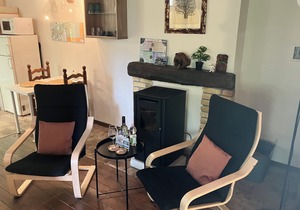 Rustic Borgo val di Taro Studio w/Private Terrace