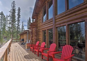 Rustic Breckenridge Escape w/ Hot Tub & MTN Views!