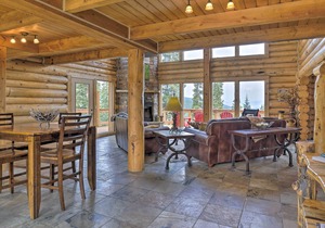 Rustic Breckenridge Escape w/ Hot Tub & MTN Views!