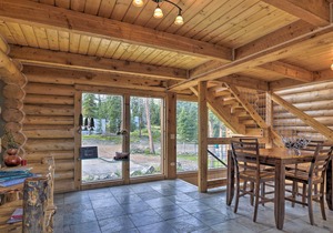 Rustic Breckenridge Escape w/ Hot Tub & MTN Views!