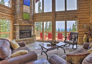 Rustic Breckenridge Escape w/ Hot Tub & MTN Views!