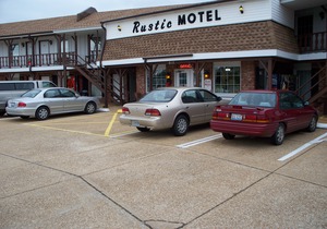 Rustic Motel Rolla