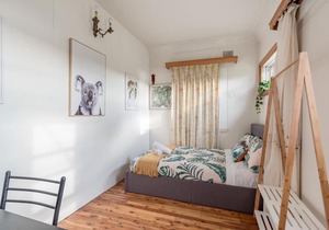 Rustic Private Room in Waterfront Beach Retreat 4 - SHAREHOUSE