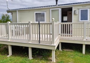 Rye Harbour Holiday Park, East Sussex, Rushes