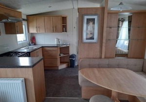 Rye Harbour Holiday Park, East Sussex, Rushes