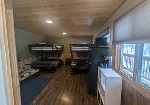 Saganaga Lodge Large Family Room #1